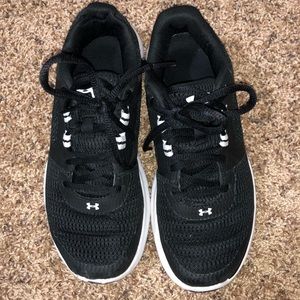 Under Amour black shoes